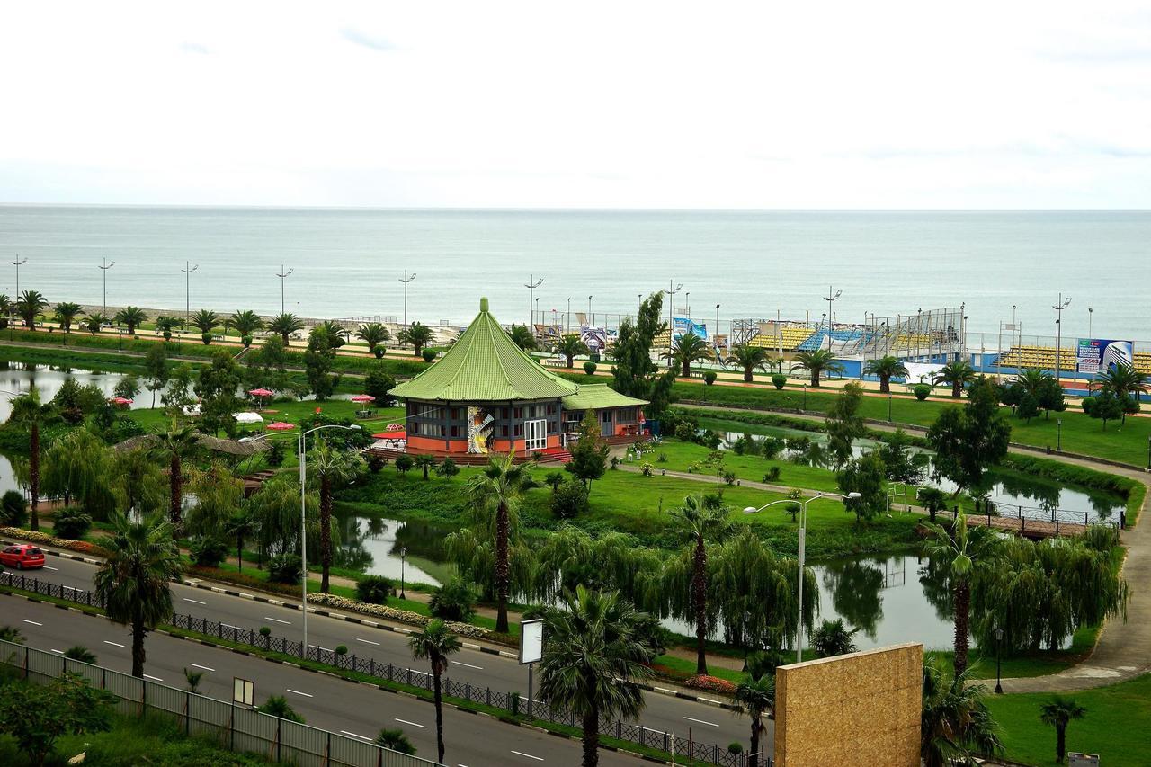Cocorina Apartment Batumi Exterior foto